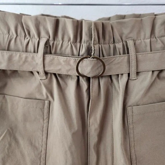 Anthropologie Avec Les Filles Paperbag Khaki Size Medium Shorts