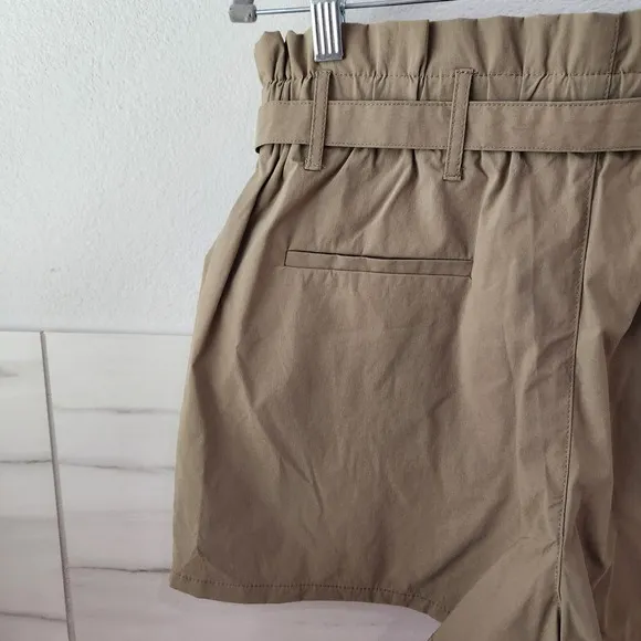 Anthropologie Avec Les Filles Paperbag Khaki Size Medium Shorts
