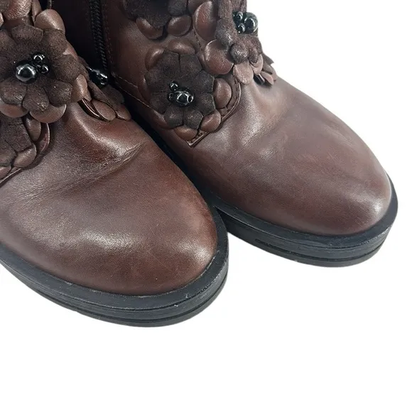 Anthropologie boots Bruno Premi Essential Floral Booties brown leather sz 5.5