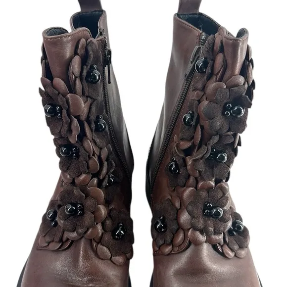 Anthropologie boots Bruno Premi Essential Floral Booties brown leather sz 5.5