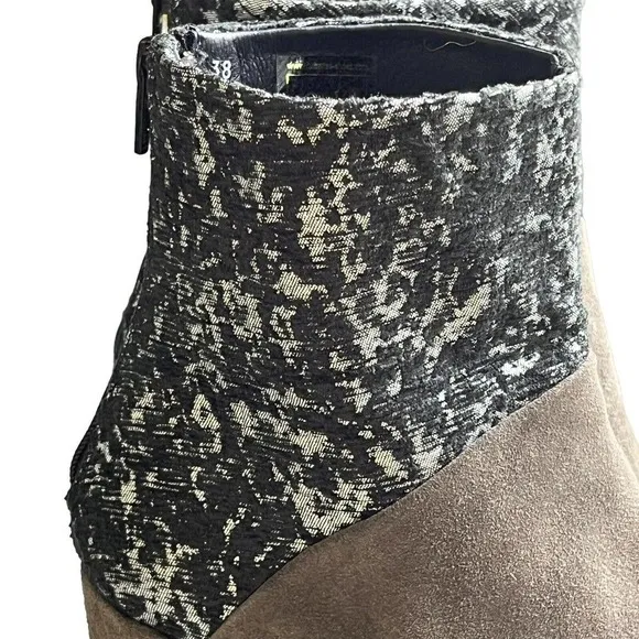 ANTHROPOLOGIE Cubanas Size 38 US 7 Heeled Ankle Boots Ciara Glitter Suede Gray