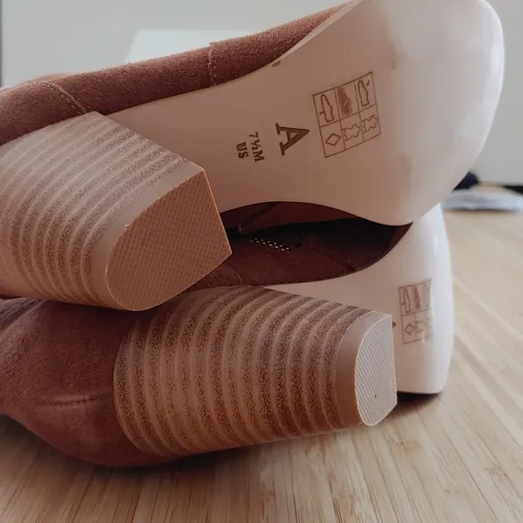 Anthropologie Wanderlust Boots