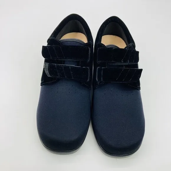 Apex Ambulator Black 1200 Balance Strap Shoes Men’s 8 Wide Women’s 9 Extra Wide