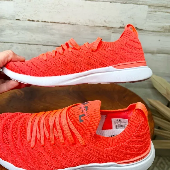 APL TechLoom Wave Mens Size 5.5 Sneakers Impulse Red White Athletic Shoes
