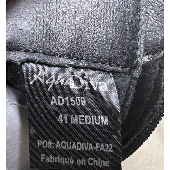 AquaDiva Sola Boots 10 Black Suede White Faux Fur Combat Water Resistant 41 NEW