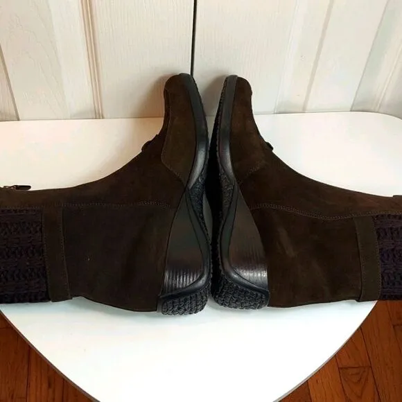 Aquatalia Brown Suede Wedge Sweater Boots Sz 10