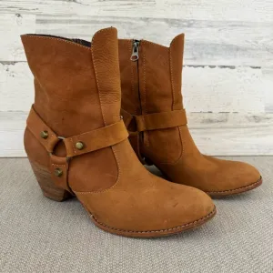 Ariana Bohling Tan Leather Boots Womens Size 10 Cowgirl Western Rodeo Boho