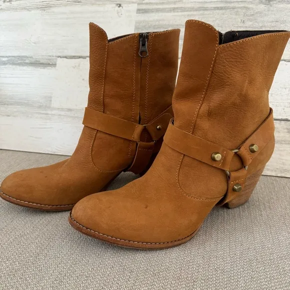 Ariana Bohling Tan Leather Boots Womens Size 10 Cowgirl Western Rodeo Boho
