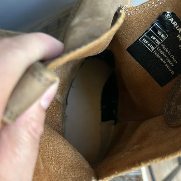 Ariat  Leather Boots size 8