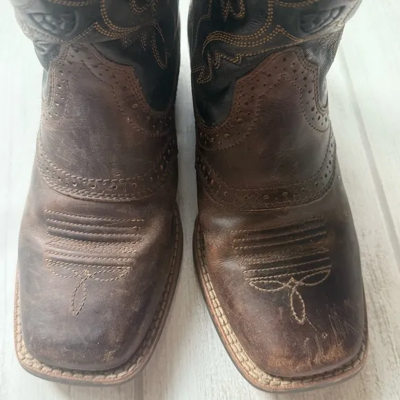 Ariat Youth Size 2.5 Brown Leather Buckaroo Cowboy Western Boots Boys #10016239