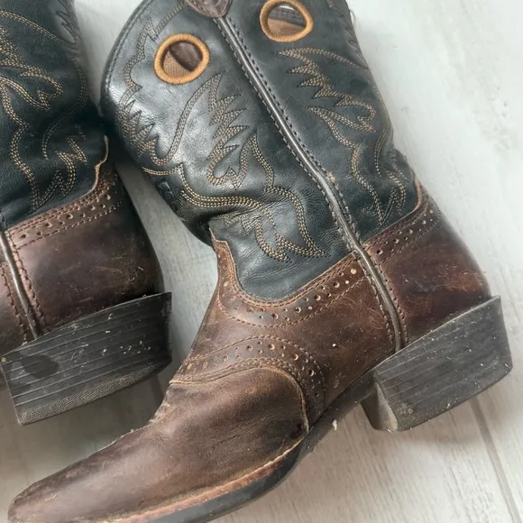 Ariat Youth Size 2.5 Brown Leather Buckaroo Cowboy Western Boots Boys #10016239