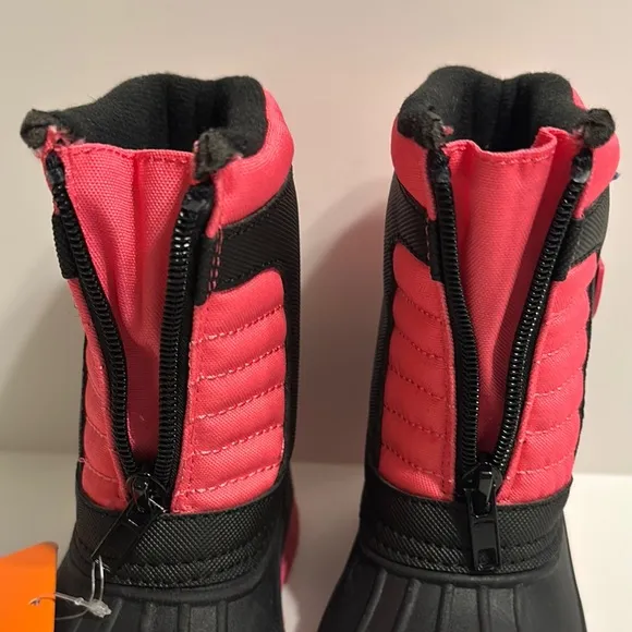 Artic Shield Girls Warm Insulated Waterproof Pink and Black Boots