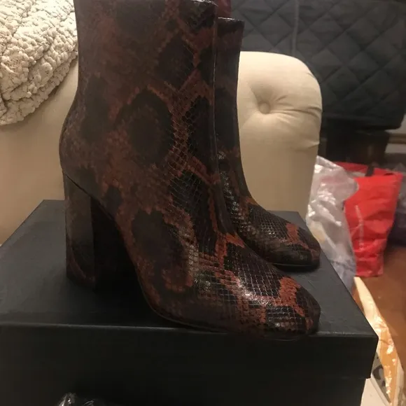 Ash boots !!!Firm