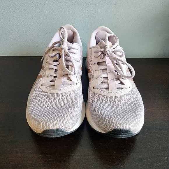 ASICS GEL- Kumo Lyte 2 Running Shoes