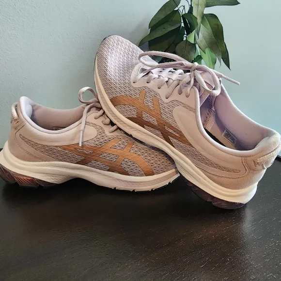 ASICS GEL- Kumo Lyte 2 Running Shoes