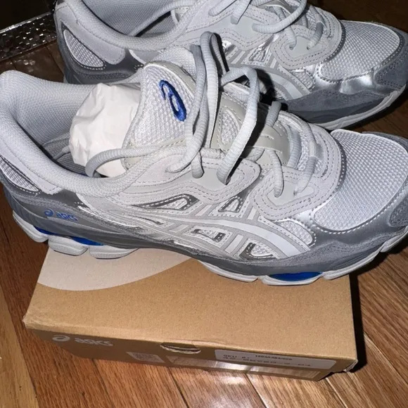 Asics White and Gray Athletic Shoes with Supportive Midsole
