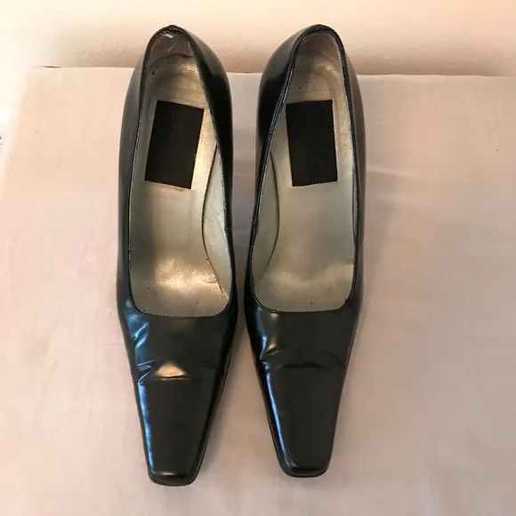Authentic Dolce &amp; Gabbana Black classic shoes