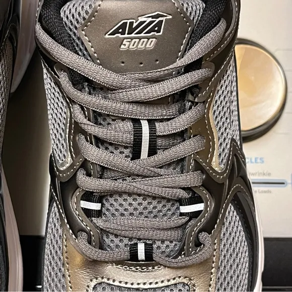 Avia 5000 Black Silver Gray sz 11 NWOT