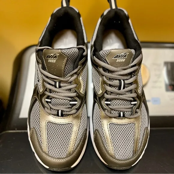 Avia 5000 Black Silver Gray sz 11 NWOT