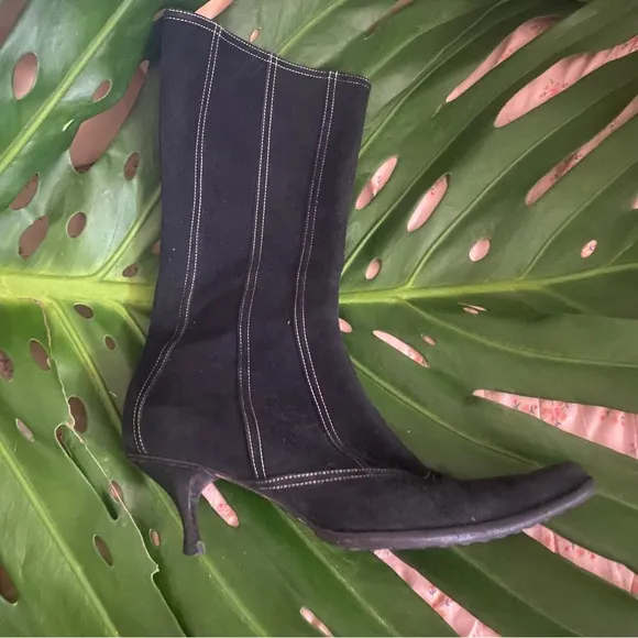 AVITTO Italian made black suede kitten heel mid-calf zip boots contrast stitch