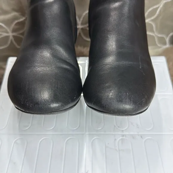 (B6) Tory Burch Women's Brooke Leather Bootiessize 10M