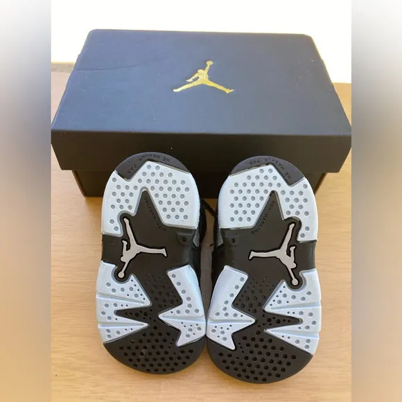 Baby/ Toddler,Air Jordan 6 Retro( TD ) Black/ Metallic Silver- Black Size 3C