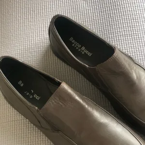 Bacco Bucci leather shoes 10.5