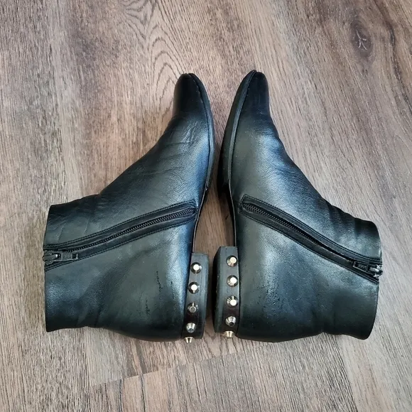 BALENCIAGA Ankle Boots