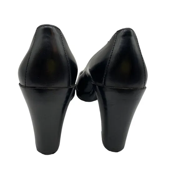 Balenciaga Black Leather Square Toe Block Heel Classic Pump Size 38 EU/ 8 US