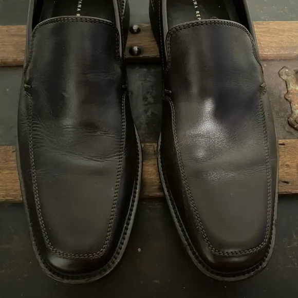 Banana Republic Vero Cuoio genuine leather loafer made in Italy shoes size 9 D