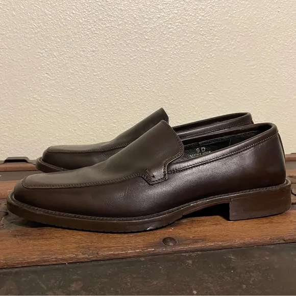 Banana Republic Vero Cuoio genuine leather loafer made in Italy shoes size 9 D