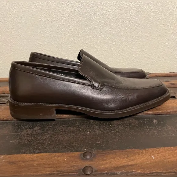 Banana Republic Vero Cuoio genuine leather loafer made in Italy shoes size 9 D