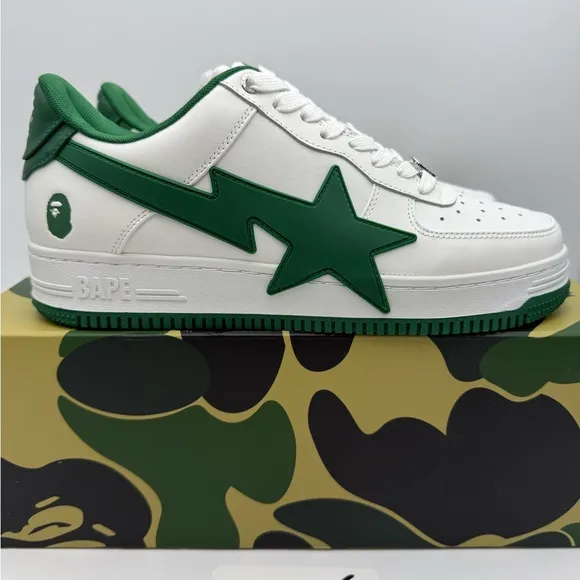 BAPE Men's White and Green Sneakers