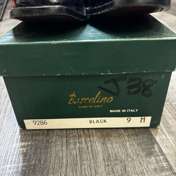 Barcelino Men’s Eel Skin Oxfords w/ Lace-Up closure, EUC