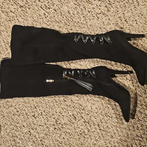 BCBGeneration Black Suede Corseted BC-EVA stretch Boots,  Size 7..excellent cond