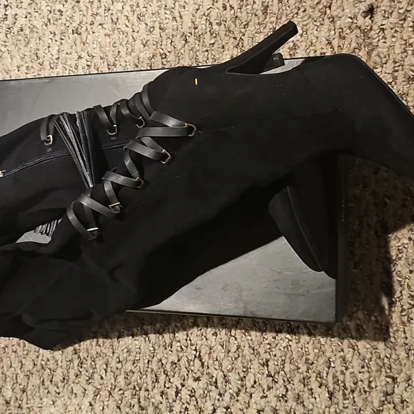 BCBGeneration Black Suede Corseted BC-EVA stretch Boots,  Size 7..excellent cond
