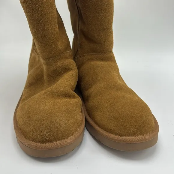 Bearpaw Women's Tan Suede Boots winter women’s size 11