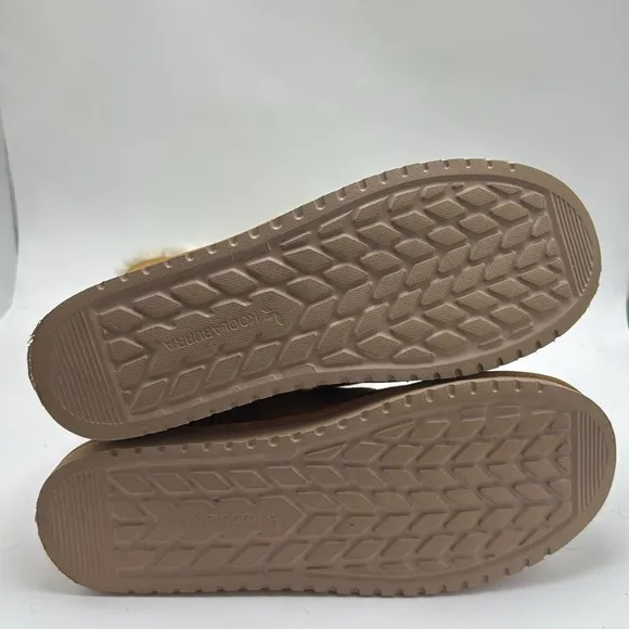 Bearpaw Women's Tan Suede Boots winter women’s size 11