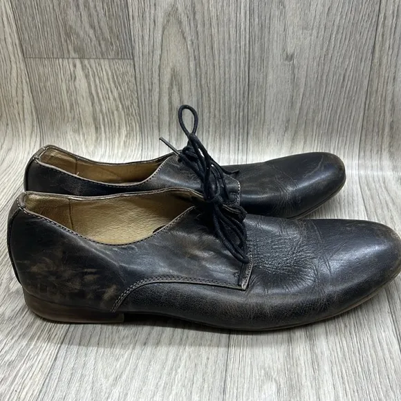 BED|STU Distressed Leather Oxford Shoes