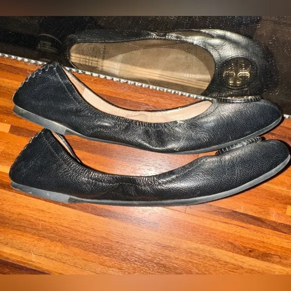 Black and Gold Tory Burch Flats