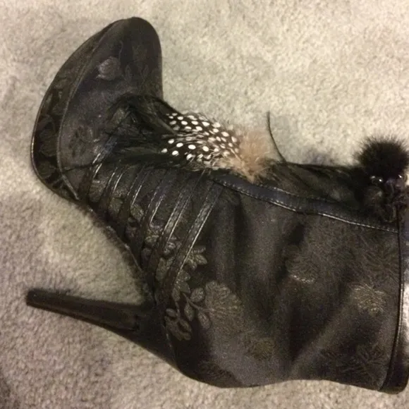 Black boots !