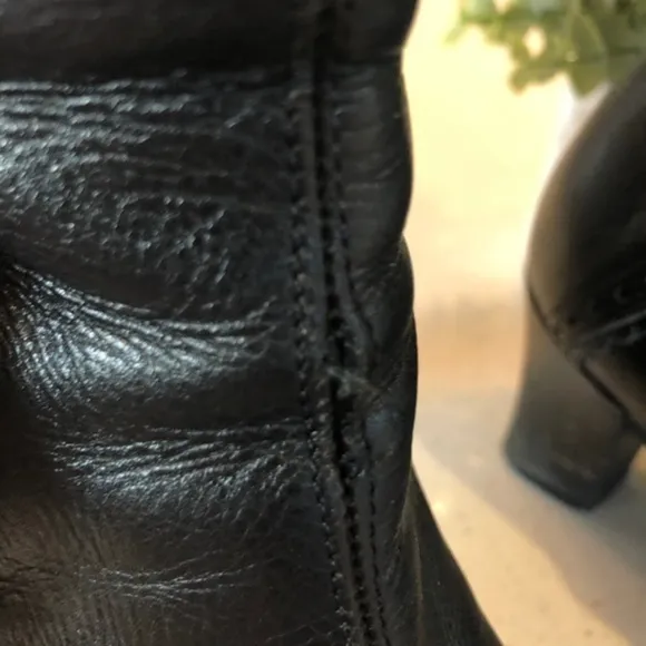 Black Pikolinos Leather Boots
