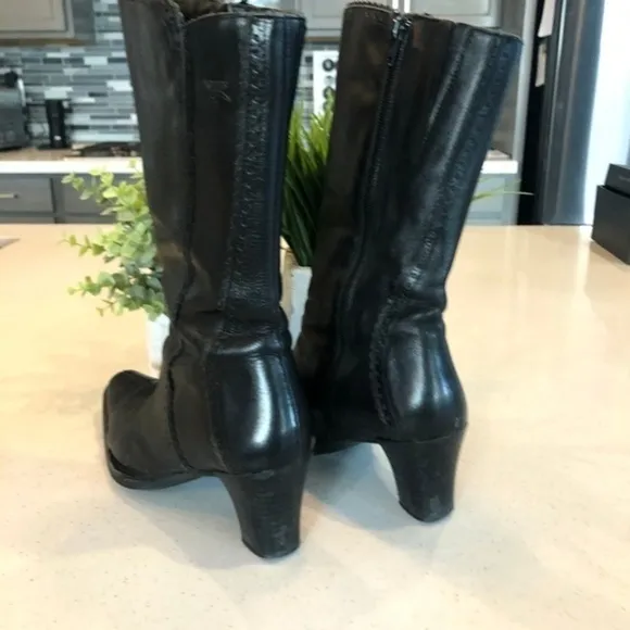Black Pikolinos Leather Boots