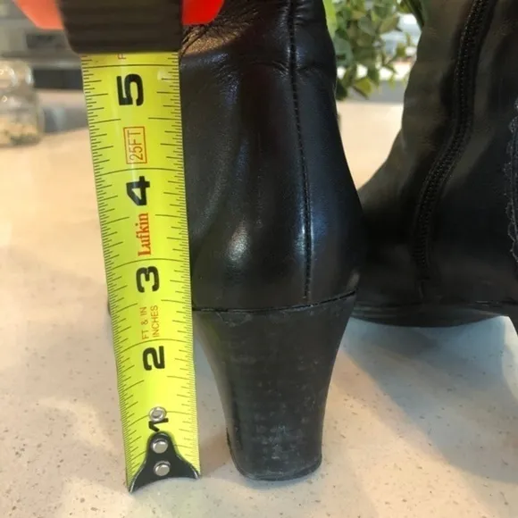 Black Pikolinos Leather Boots