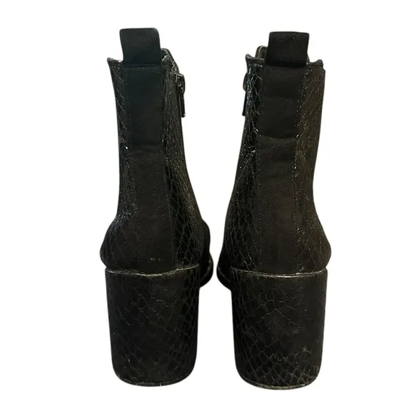 Black Suede Faux Alligator Heel Boots Booties 7.5