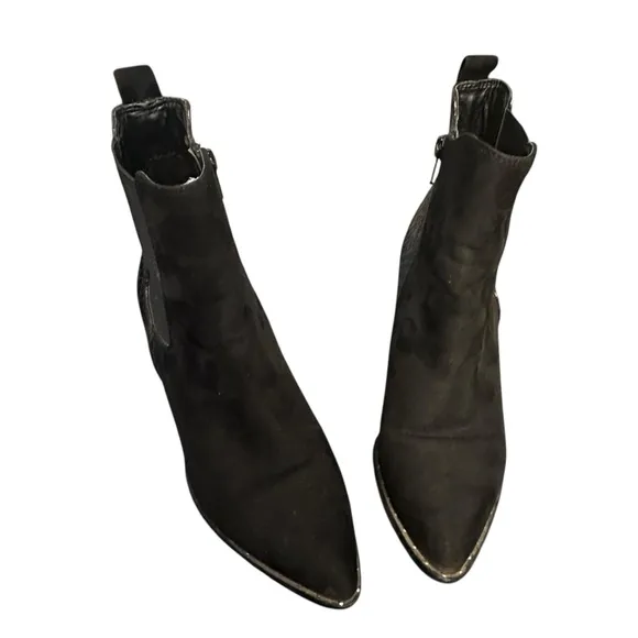 Black Suede Faux Alligator Heel Boots Booties 7.5