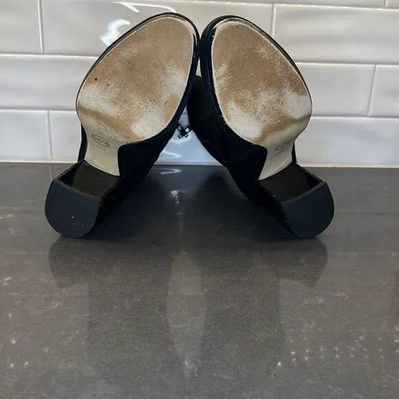 Black suede Michael Michael Kors Yoonie round toe Ankle Boots