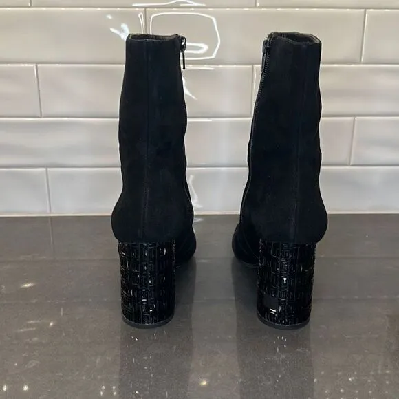 Black suede Michael Michael Kors Yoonie round toe Ankle Boots