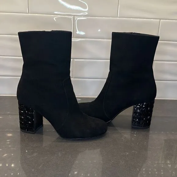 Black suede Michael Michael Kors Yoonie round toe Ankle Boots