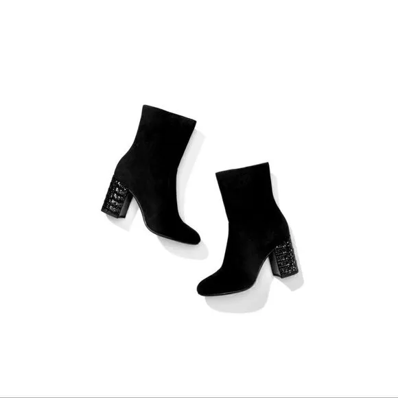 Black suede Michael Michael Kors Yoonie round toe Ankle Boots